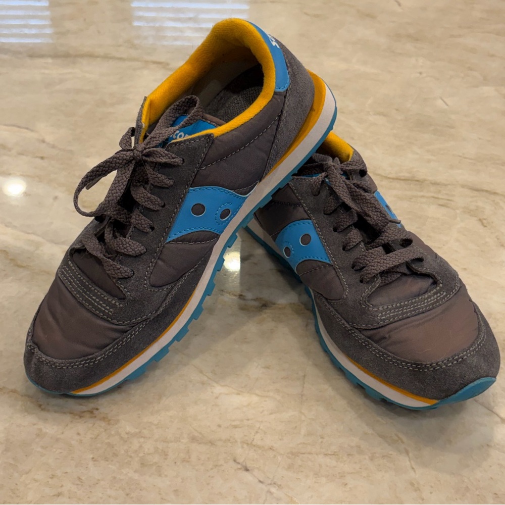Saucony Retro Low Top Sneakers Gray Blue Yellow Size 8 Lace Up Running Y2K Pop - Picture 2 of 10